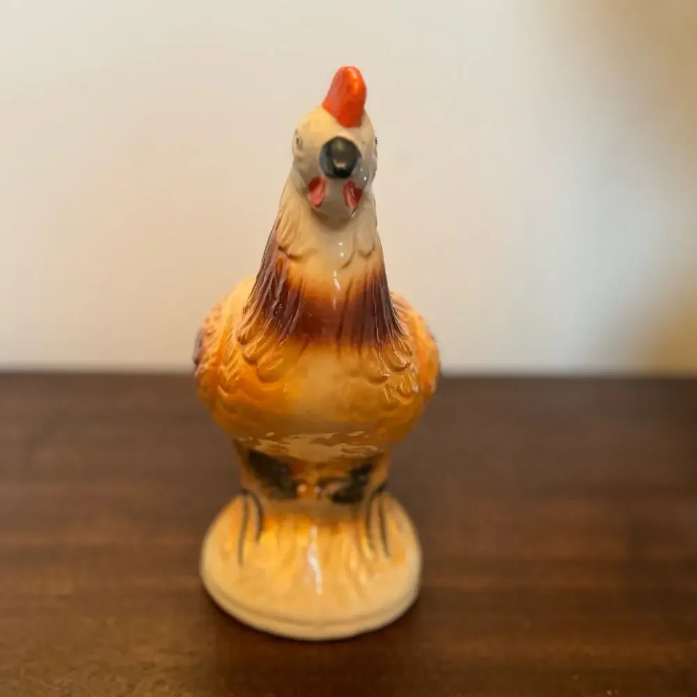 VTG Chicken Hen Ceramic Figurine Hand Painted Hen Farmhouse Décor Cottage Core